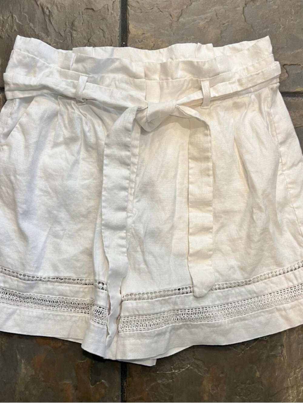 White House Black Market White Linen Tie-Belt High Waist Shorts